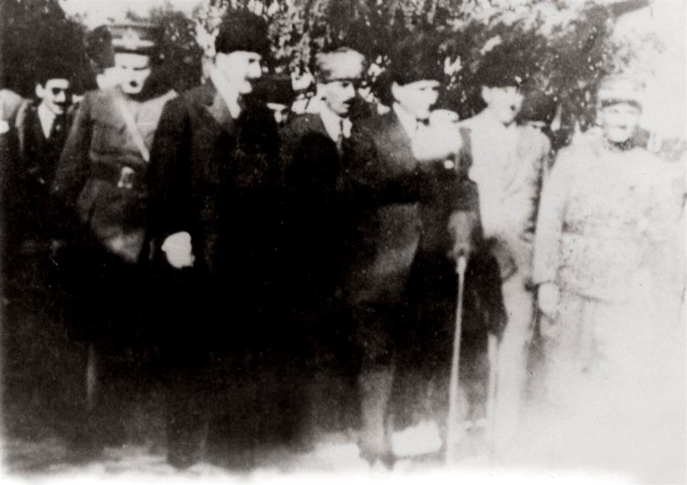 Atatürk Ordu'da -19 Eylul 1924.JPG