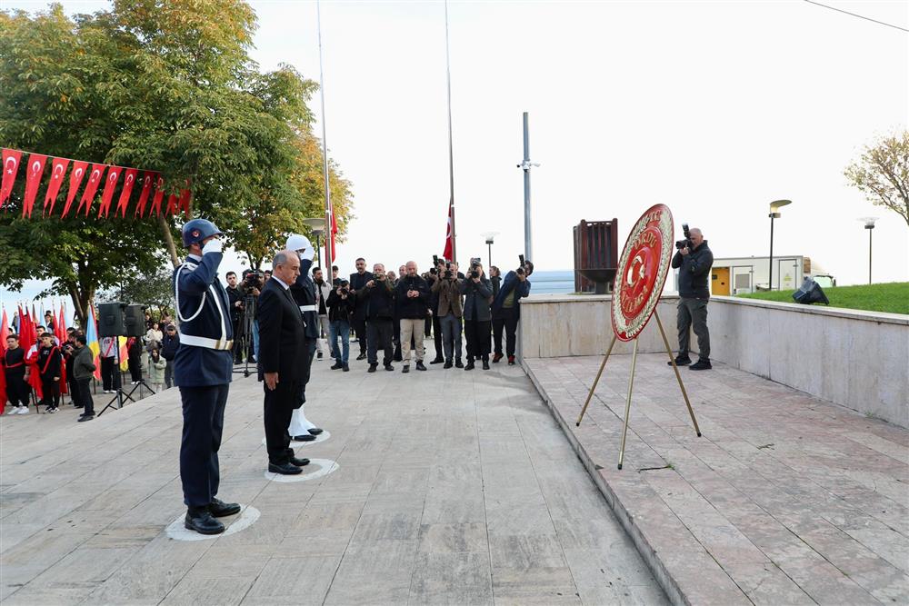 10.11.2025 atatürk anıtı 3.JPG